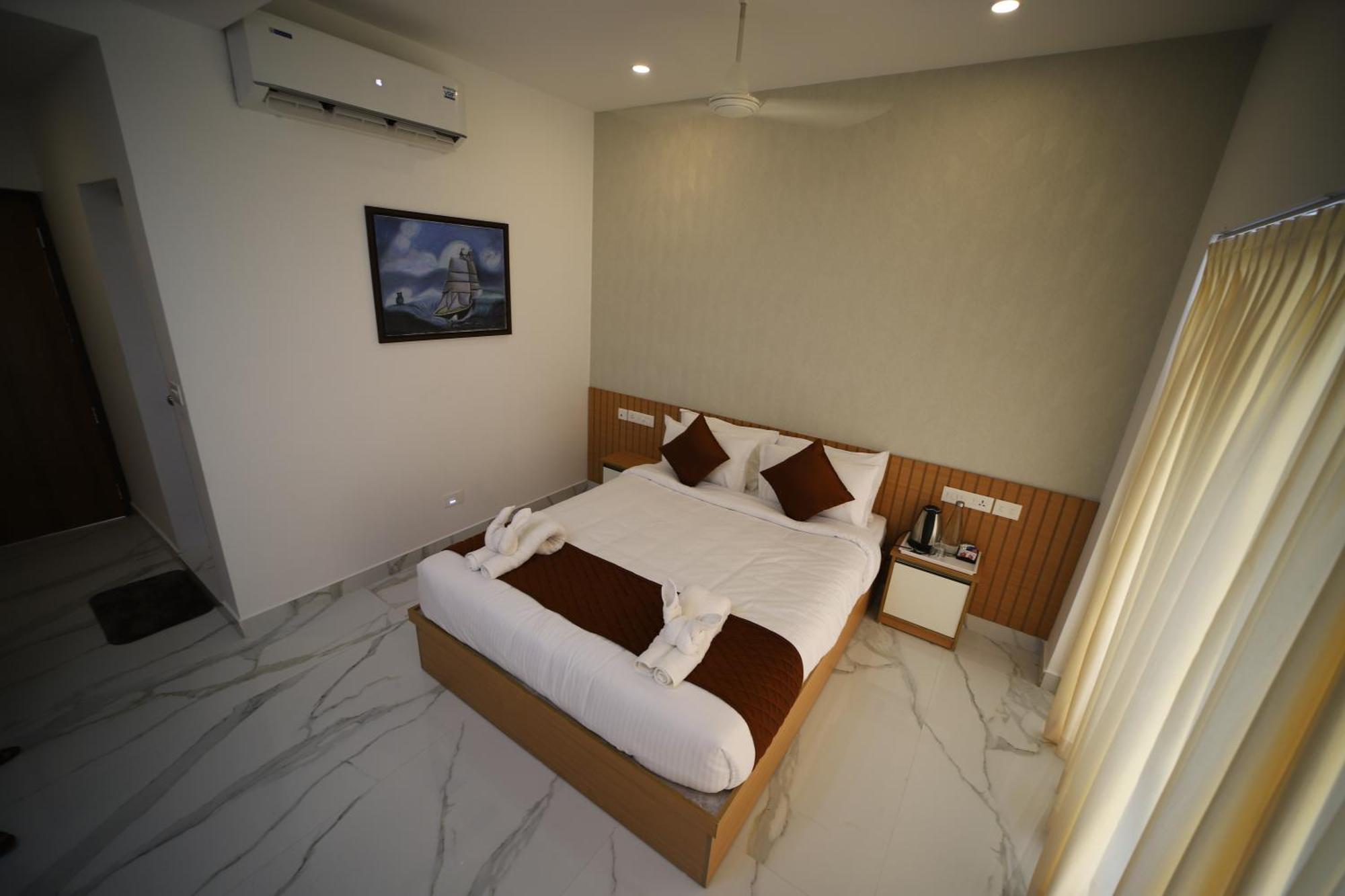 Seeheim Resorts Атхирапали Екстериор снимка